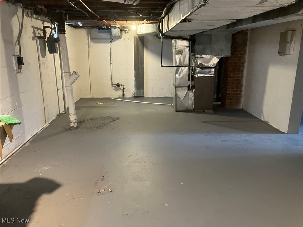 Shaker Heights Improv Cos Su - Residential