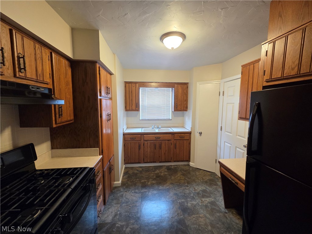 Bruce Ave - Residential Income