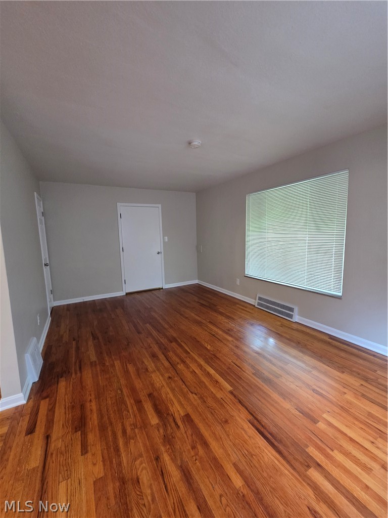 Bruce Ave - Residential Income