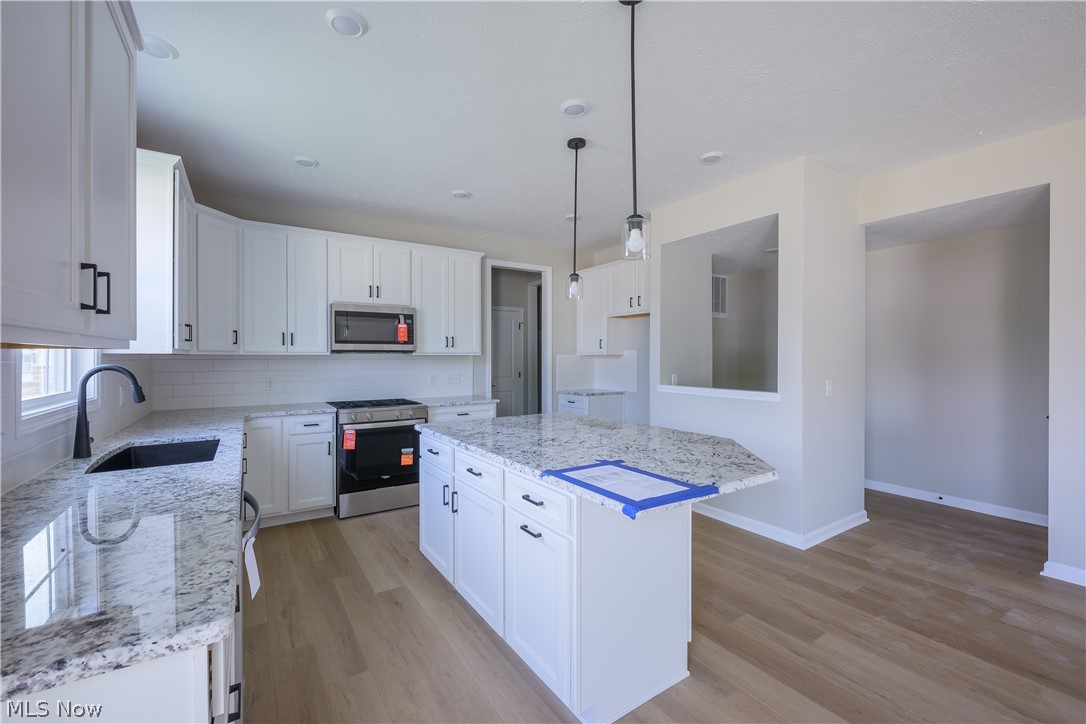 Echo Hill Manor - Residential