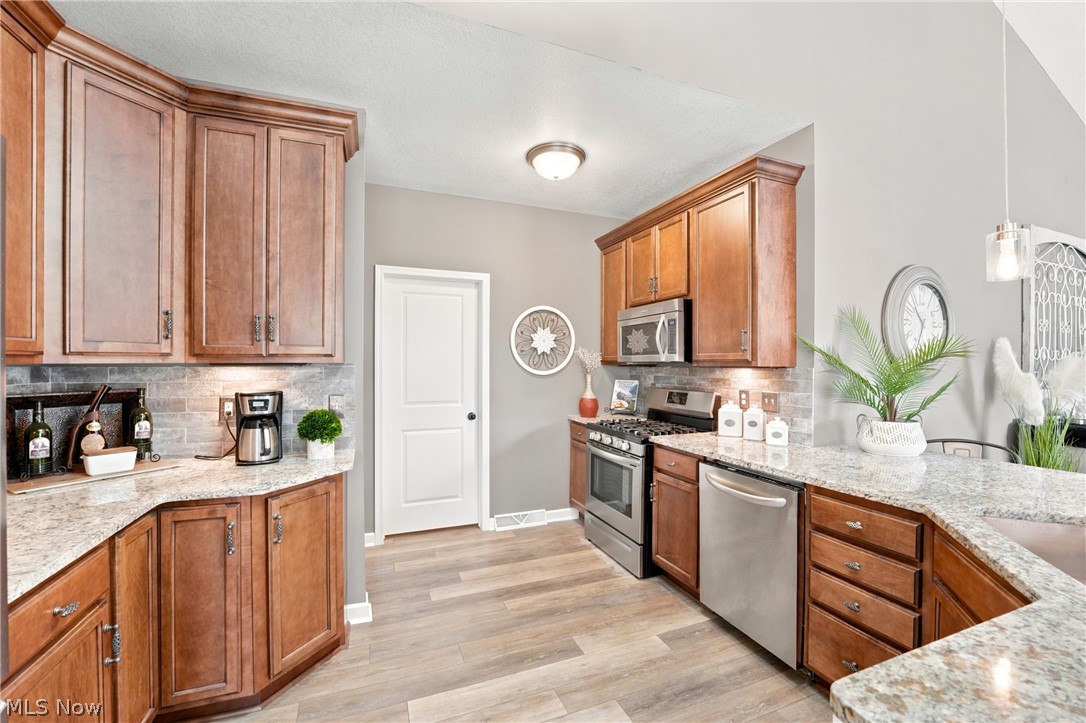 Bradford Greene Condo - Residential