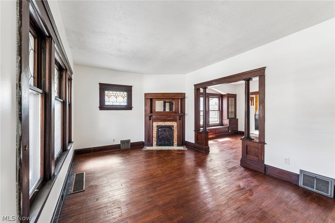 Washington Park - Residential Income