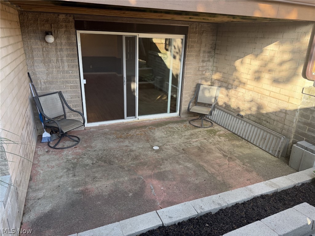 Ridgeglen Place Condo - Residential