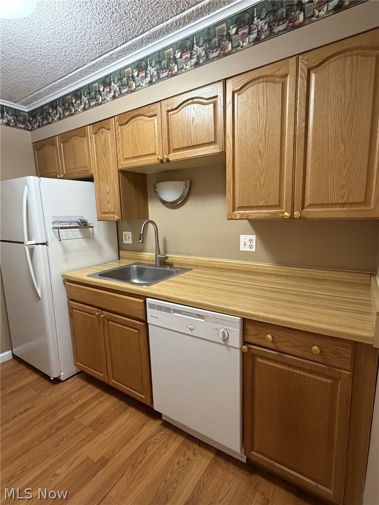 Ridgeglen Place Condo - Residential