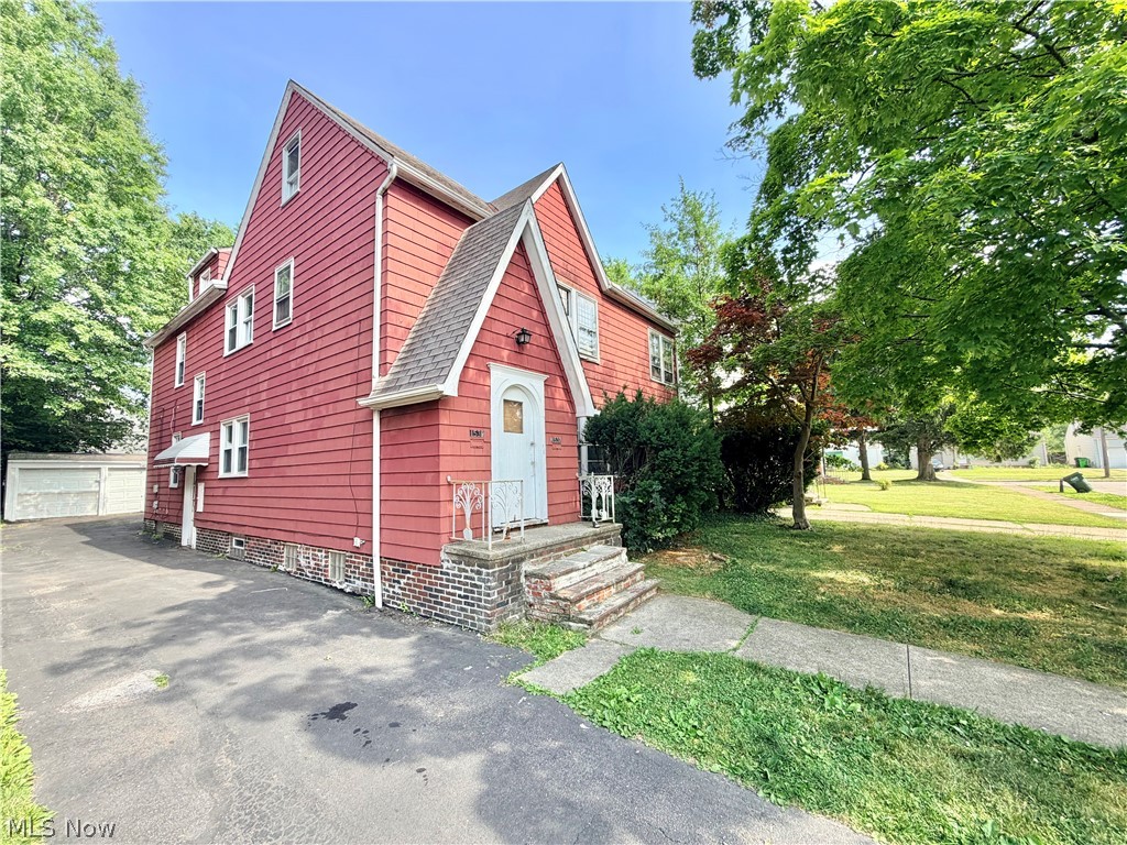 Nice duplex offering immediate cash flow and excellent income potential in the heart of South Euclid. The upstairs 4-bedroom (2 bd- finished attic) , 1-bathroom unit is currently leased for $1,350 per month, providing instant rental income. The spacious 2-bedroom + Den, 1-bathroom main level unit is currently vacant, with qualified tenant applications under review and a projected market rent of approximately $1,300 per month. Whether you're looking to add a strong-performing investment to your portfolio or occupy one unit while generating rental income from the other, this property offers outstanding flexibility and long-term value. Strategically located just just 5 miles from Cleveland Clinic Main Campus and walking distance to Bexley Park, offers strong potential for short-term or mid-term rental income as alternative to current long-term revenue.