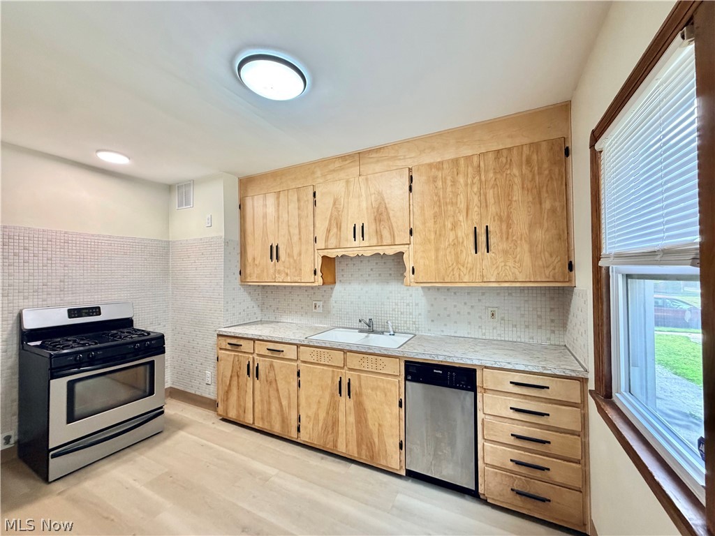 Oakwood Terrace - Residential Income