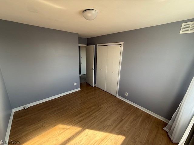 Lake House Condo - Residential