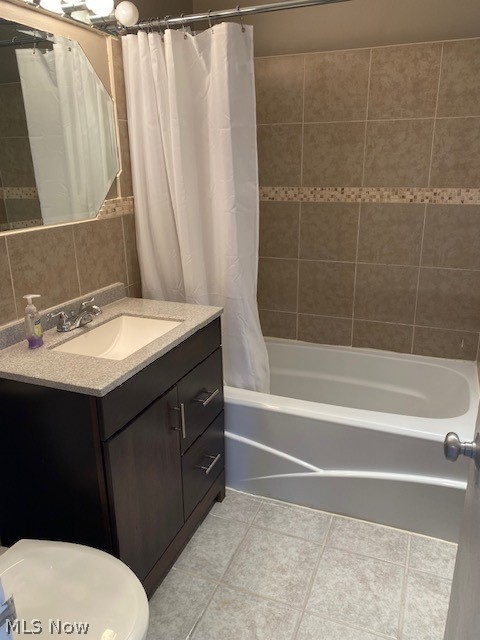 Lake House Condo - Residential