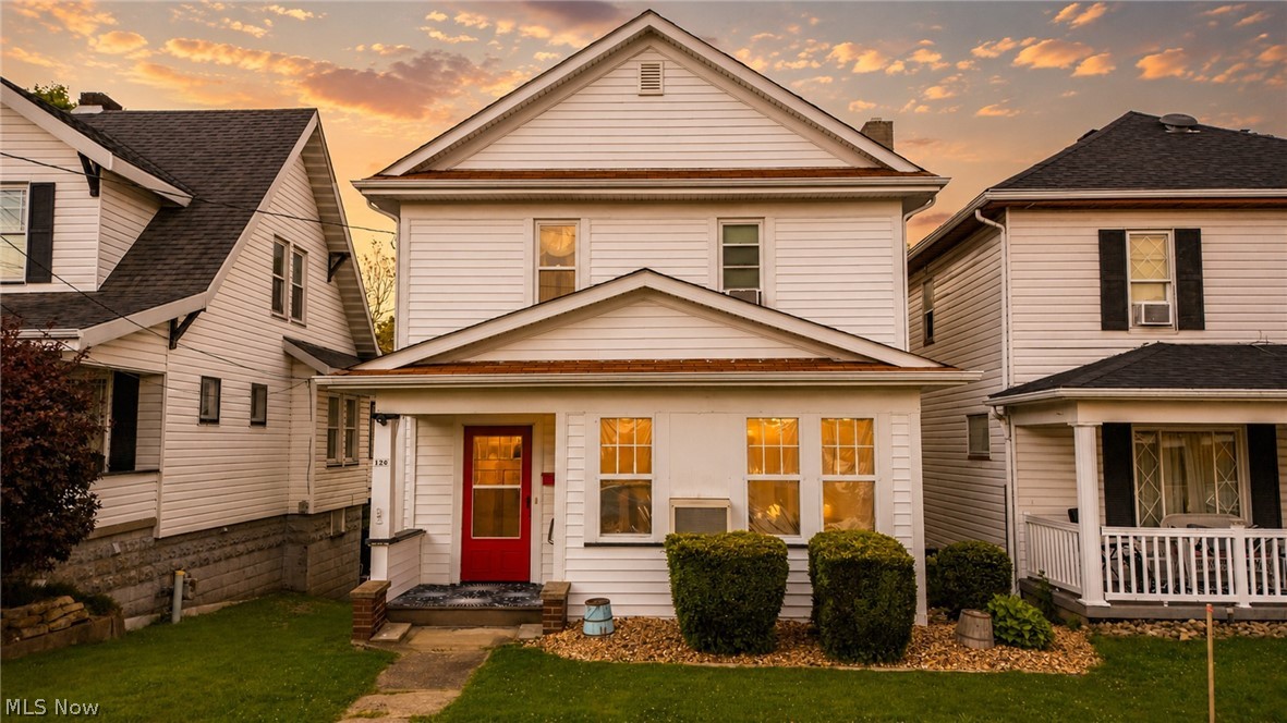 Turn your real estate visions into reality with this 3-bedroom, 1-bath home located in Steubenville. Built in 1929, this property offers a great location near restaurants, shopping, and the Franciscan University, 6 spacious rooms, and classic character, just waiting for your personal updates for your new residence or a rental portfolio strategy. Sitting on a manageable 0.07-acre lot with an affordable annual tax footprint, it presents an ideal canvas for today's homeowner, an investor, house-flipper, or handy buyer looking to build equity. Don't miss out on this high-potential fixer-upper—schedule your tour today and see the possibilities!