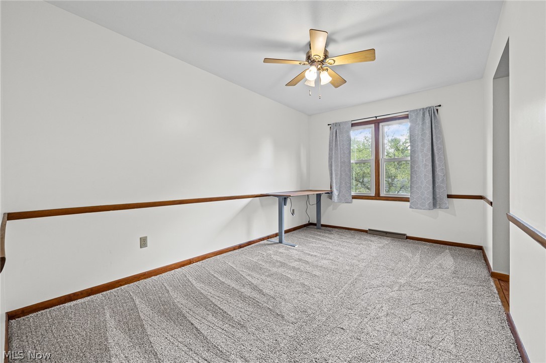 Regal Arms Condo - Residential