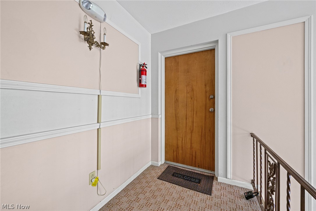 Regal Arms Condo - Residential