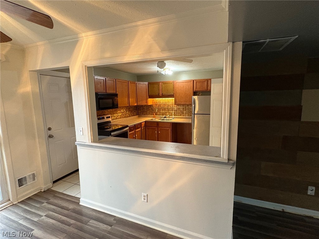 Oxford Heights Condo - Residential