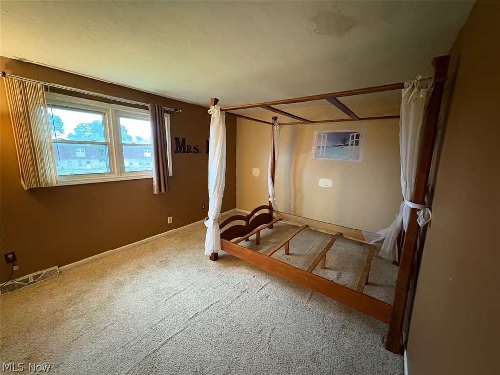 Oxford Heights Condo - Residential