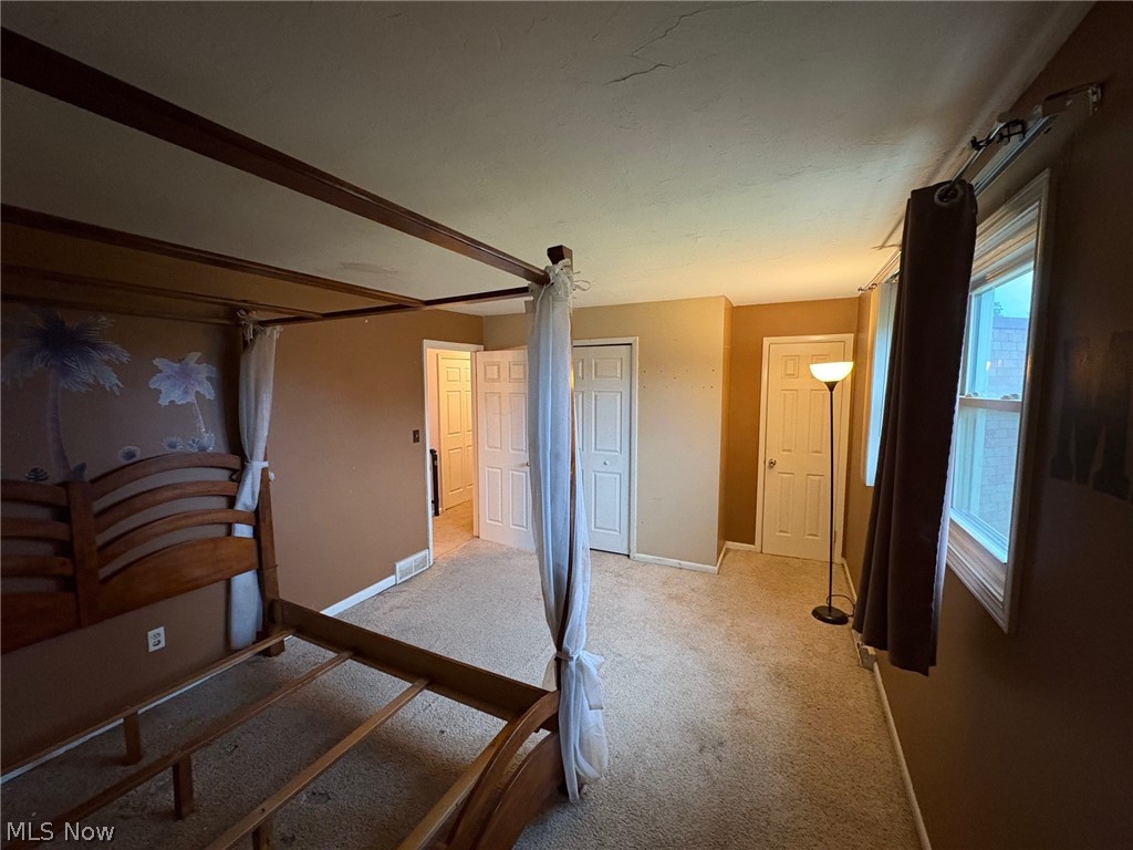 Oxford Heights Condo - Residential