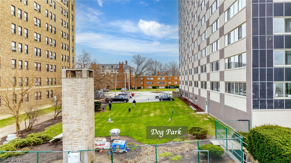 Marine Towers East Condo - Residential