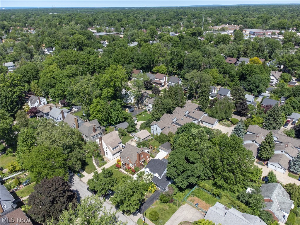 Treuhaft - Residential