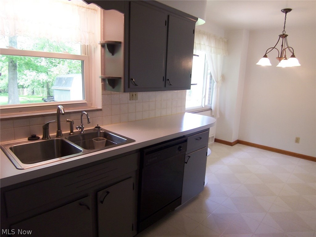 Rhodes 1st Add - Residential