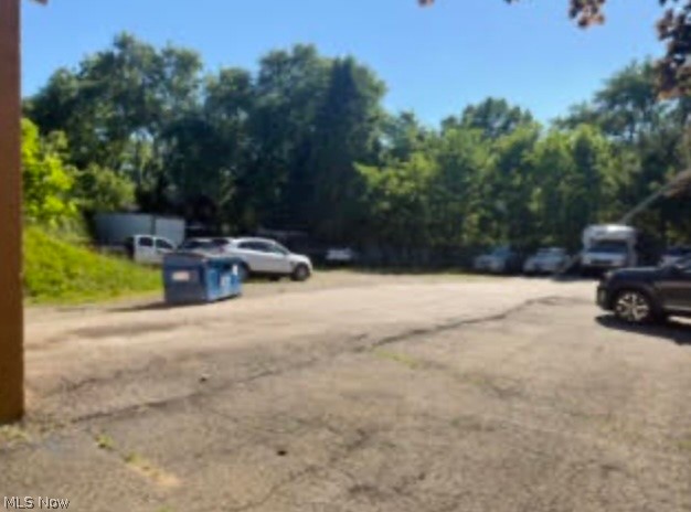 Vaill & Munson - Commercial Sale