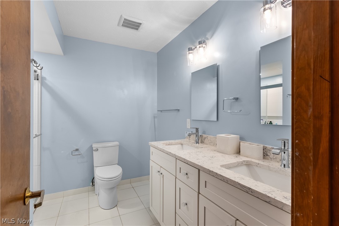 Hallmark Manor Sub 4 - Residential