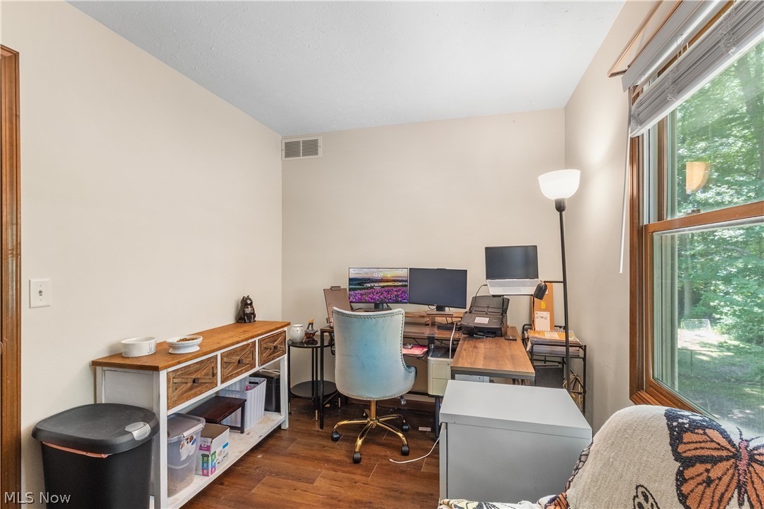 Hallmark Manor Sub 4 - Residential