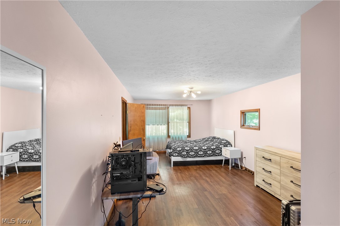 Hallmark Manor Sub 4 - Residential