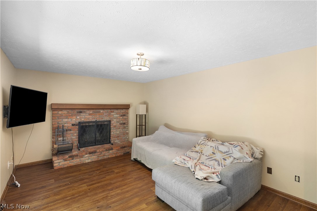 Hallmark Manor Sub 4 - Residential