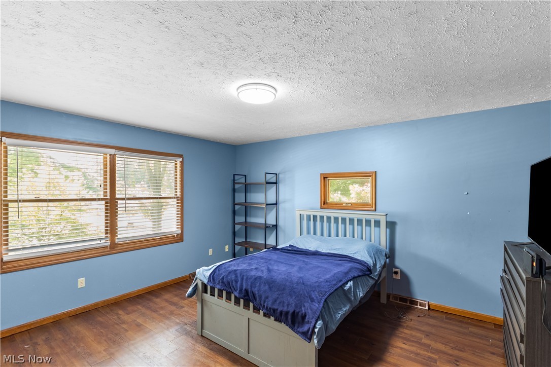 Hallmark Manor Sub 4 - Residential