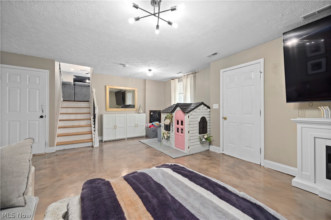 Kinters Sunny Acres 01 - Residential