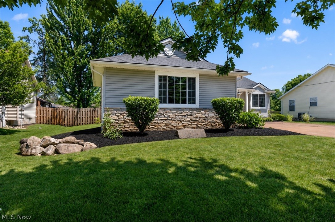 Kinters Sunny Acres 01 - Residential