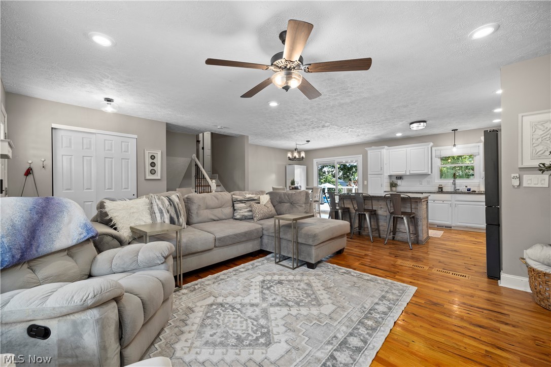 Kinters Sunny Acres 01 - Residential