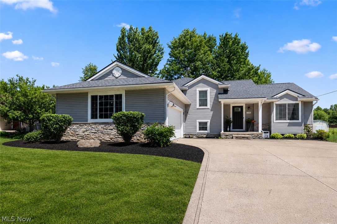 Kinters Sunny Acres 01 - Residential