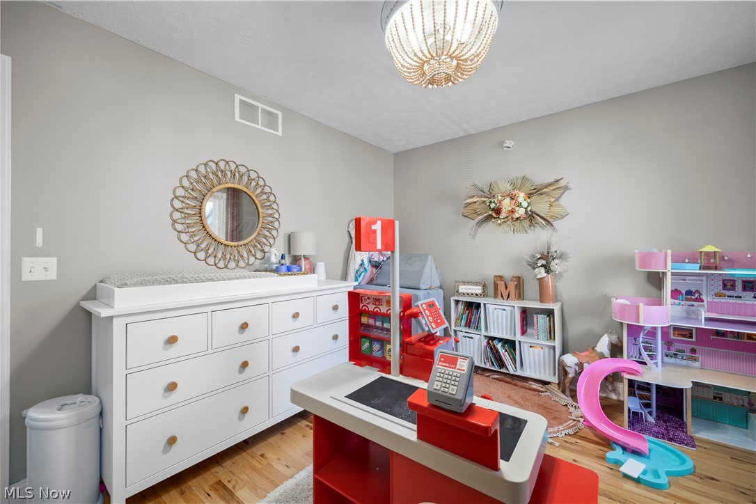 Kinters Sunny Acres 01 - Residential