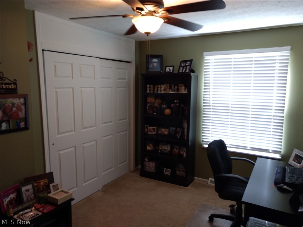 Middle Ridge Comm Condo - Residential