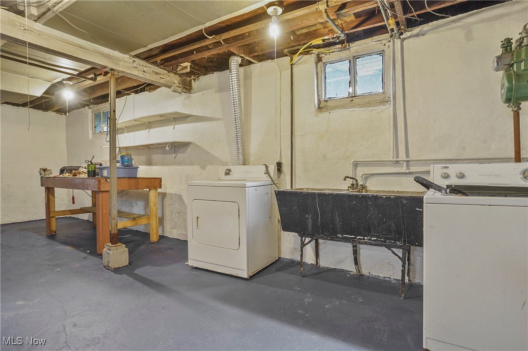 Dye & Allen Allotment - Residential Lease