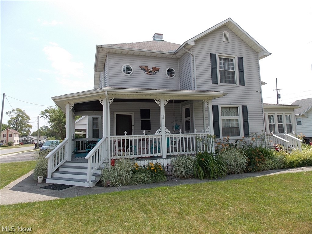 Beautiful Victorian home with original wood flooring and beautiful woodwork throughout. Great wrap around porch to watch the
parades go by or enjoy a morning cup of coffee. 3 season room along with 2 additional bedrooms off of bedroom 3 and 4 or convert to
large walk-in closets. First-floor master! Centrally located in PC with plenty to do within a short distance.
Call today to take a look!