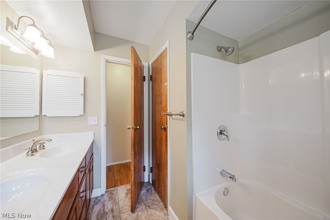 Bretton Rdg 03 - Residential