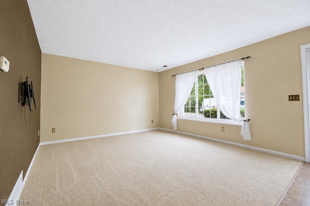 Heisley Condo - Residential