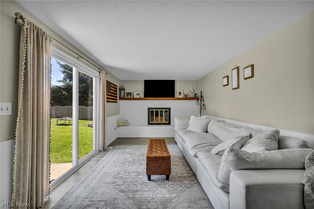 Creekside Vill - Residential