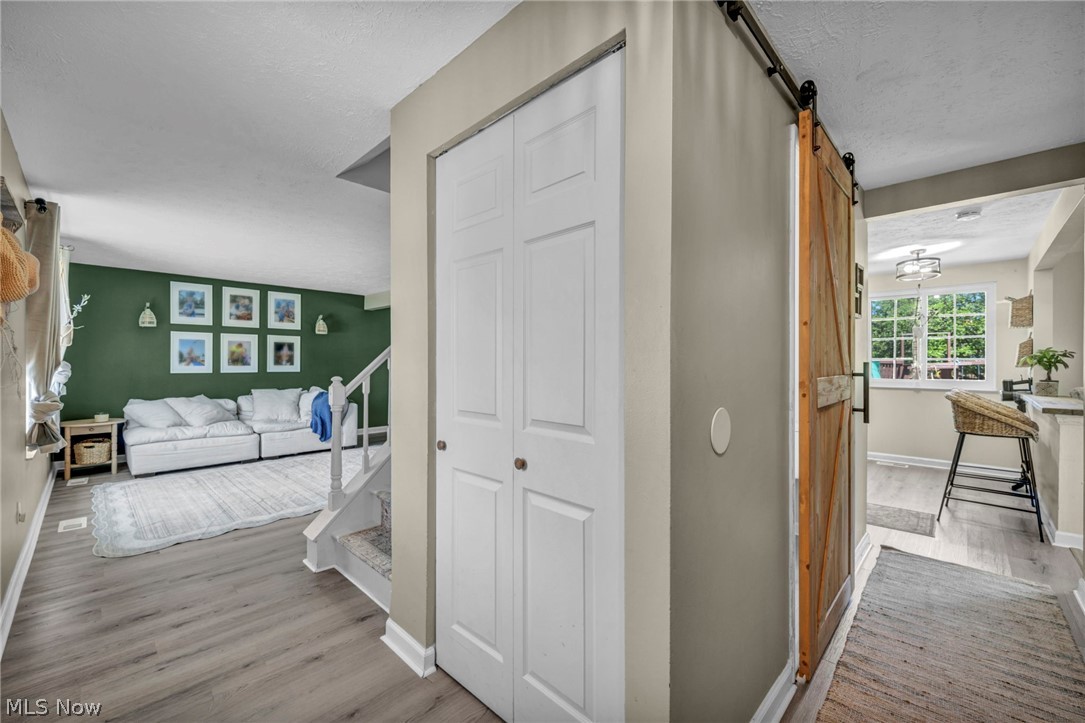 Creekside Vill - Residential