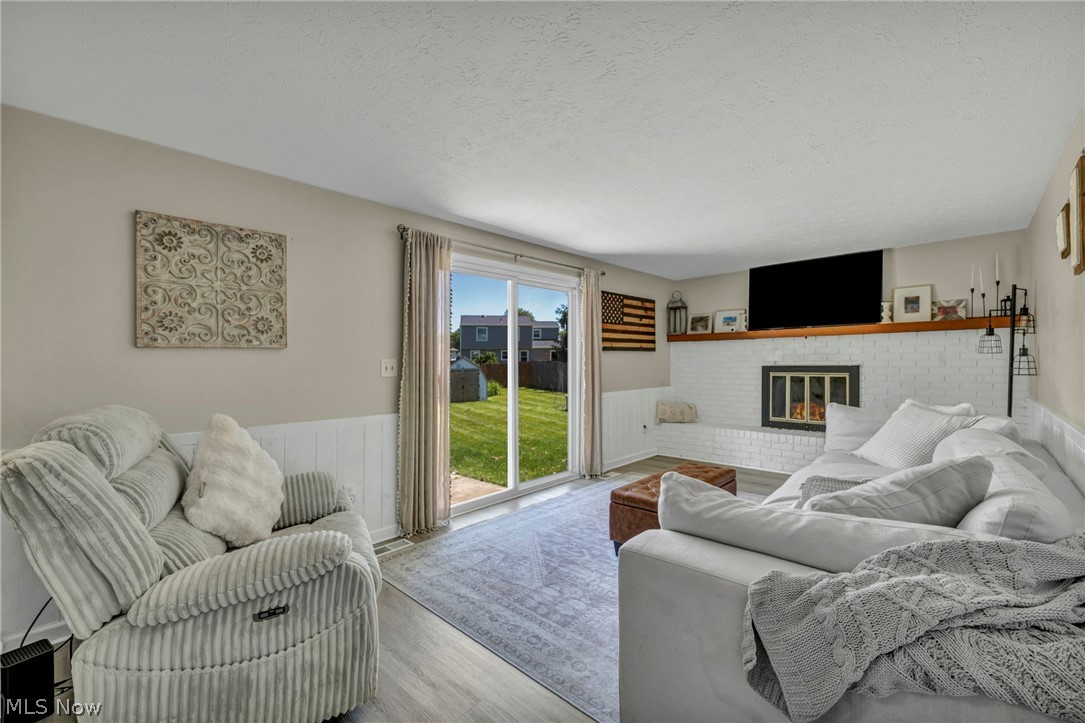 Creekside Vill - Residential