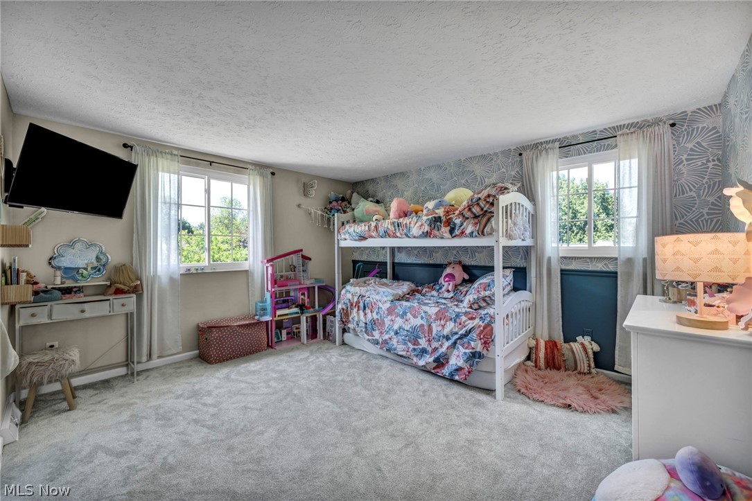 Creekside Vill - Residential