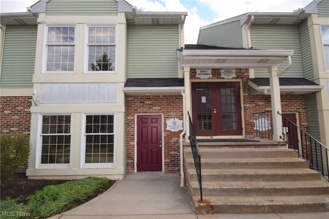 Commons West Condo - Commercial Sale