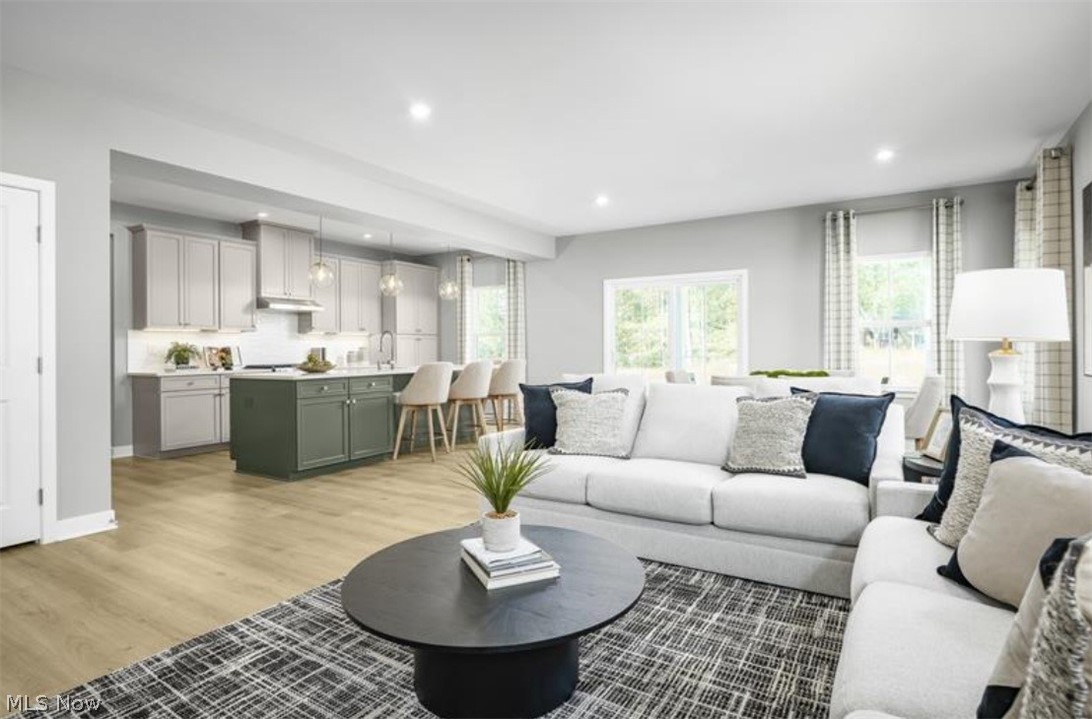 Falls Glen - Residential