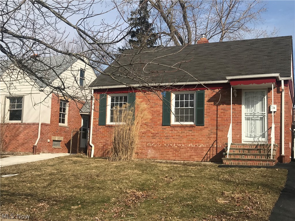 Beautiful completely renovated 3 bedroom, 1 bathroom bungalow. Large master bedroom on 2nd with a walk in closet. All new windows, carpet and tile floors. Kitchen boasts new cabinets with a wine refrigerator. Space for a cafe table or additional storage. Basement has a finished ref room, new hot water tank and furnace. Outside you will find a spacious patio and newly built 2 car garage. Schedule your showing today. Immediate position.