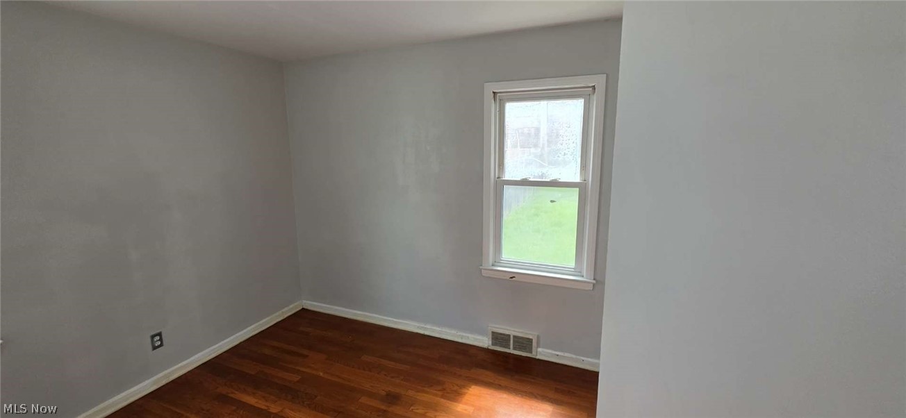 South Pkwy Realty Companys - Residential