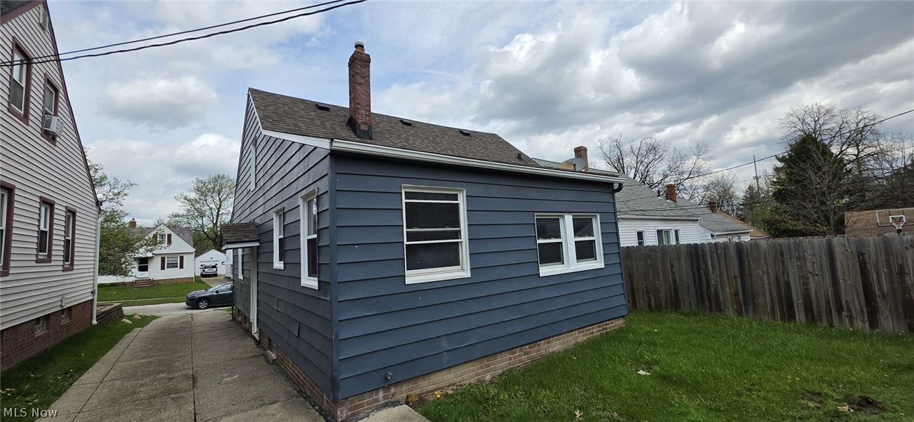 South Pkwy Realty Companys - Residential