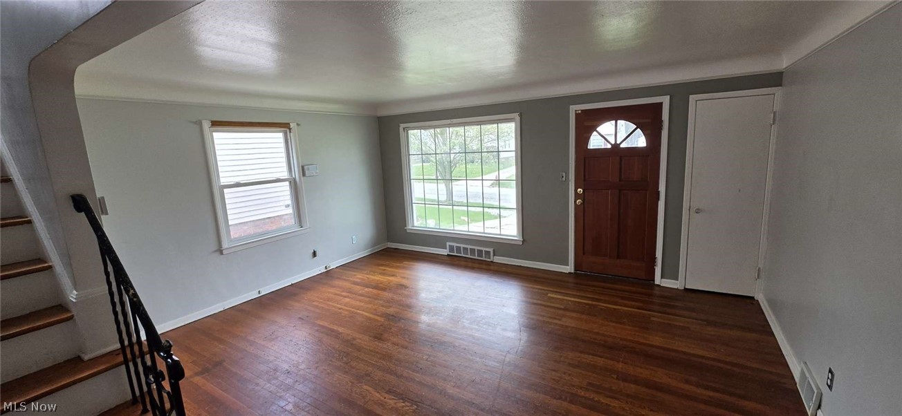 South Pkwy Realty Companys - Residential