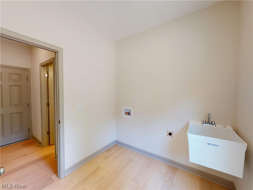 Squares Acres - Residential
