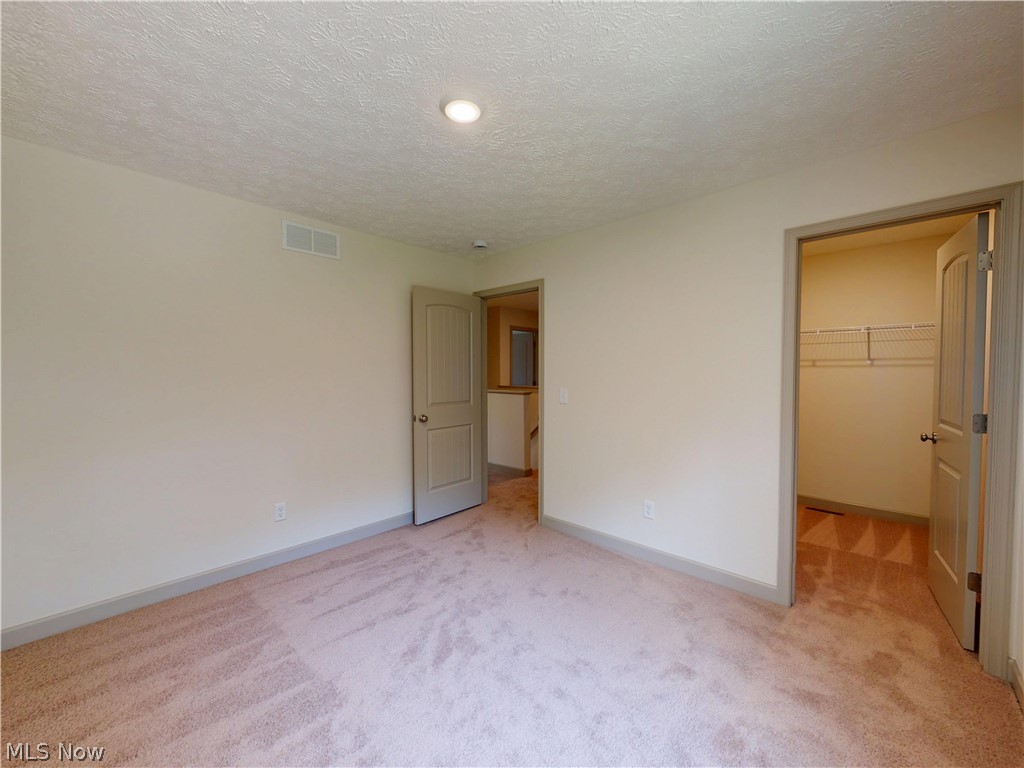 Squares Acres - Residential