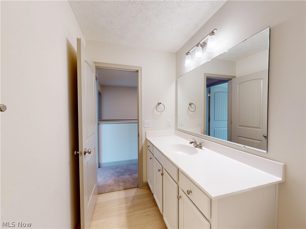 Squares Acres - Residential